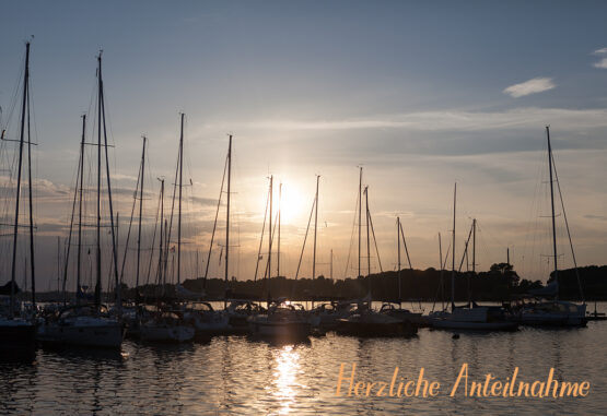 Sonnenuntergang am Hafen